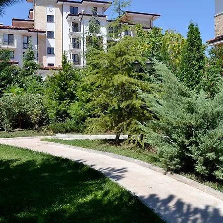Apartcomplex Esteban