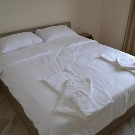 Apartcomplex Esteban *