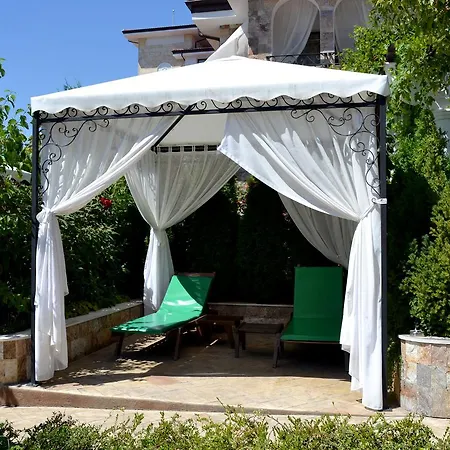 Apartcomplex Esteban شقة فندقية نيسيبار