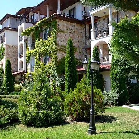 Apartcomplex Esteban شقة فندقية